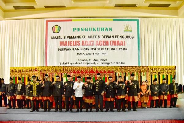 Hadiri Pengukuhan Majelis Adat Aceh Provinsi Sumut, Edy Rahmayadi Sebut Peran Aturan Adat dalam Kehidupan Sosial