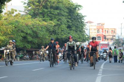 Gowes Keliling Kota, Pj Gubernur Sumut Hassanudin Sapa Masyarakat