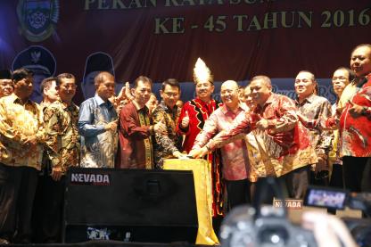 Plt. Gubsu Membuka Pekan Raya Sumatera Utara Ke - 45 Tahun 2016 