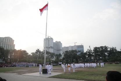 Upacara penurunan Bendera Merah Putih dalam rangka HUT RI ke 73 Tahun 2018